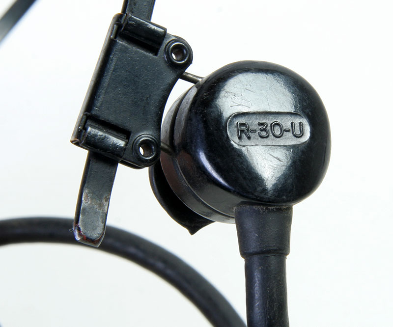 Hs 30 Headphones