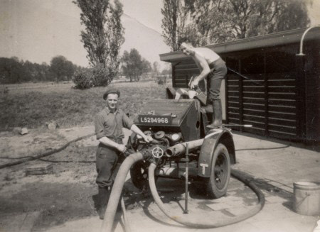 Afbeelding met wiel, buitenshuis, band, Landvoertuig  Automatisch gegenereerde beschrijving